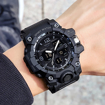Men's Watches Top Brand Luxury 5ATM Waterproof Sport Military Wristwatch Quartz Watch for Men Clock Relogio Masculino 6024